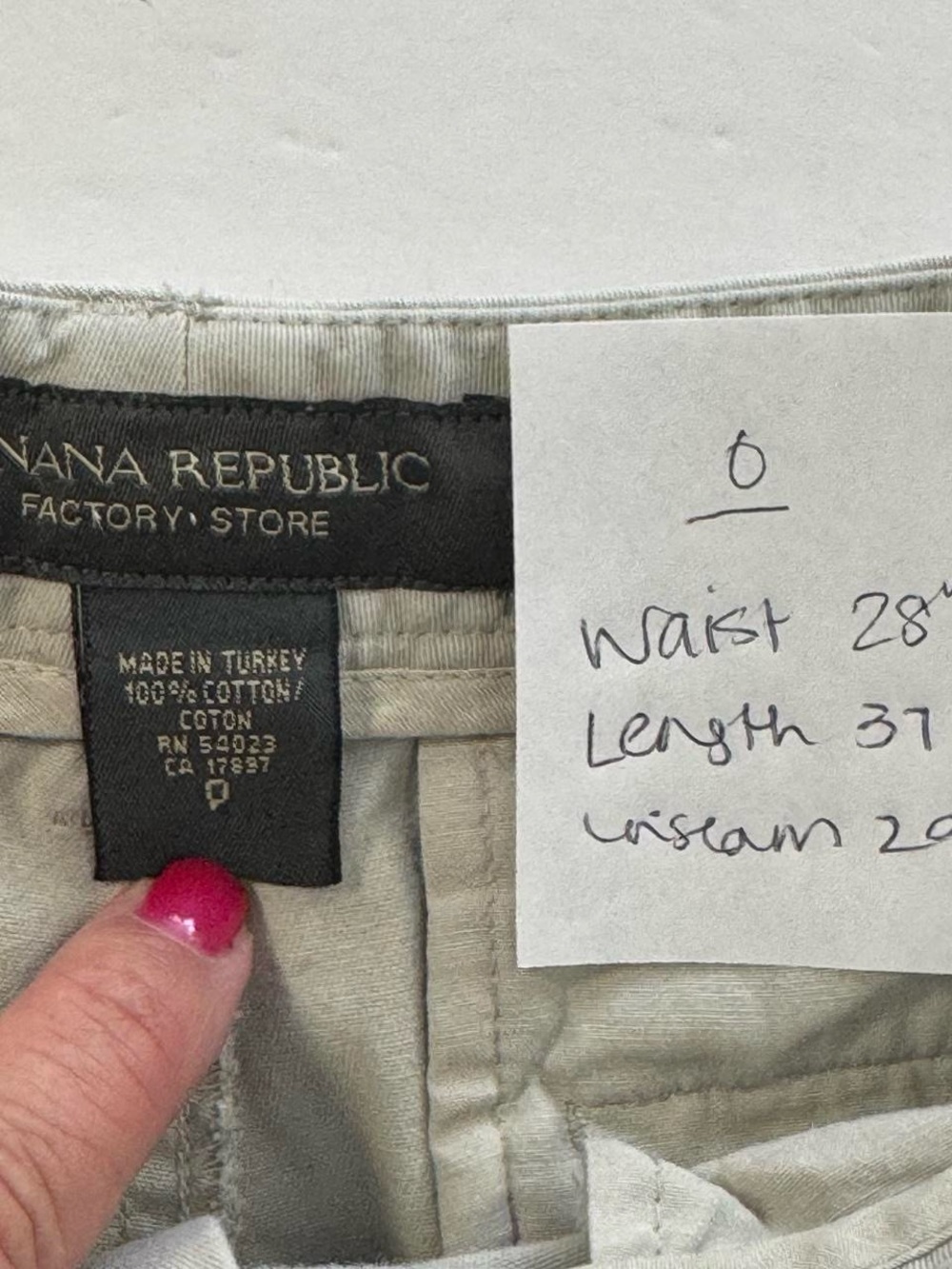 Banana Republic Factory Store Khaki Tan Cotton Chino Pants Size 0 Classic Preppy - Picture 4 of 7